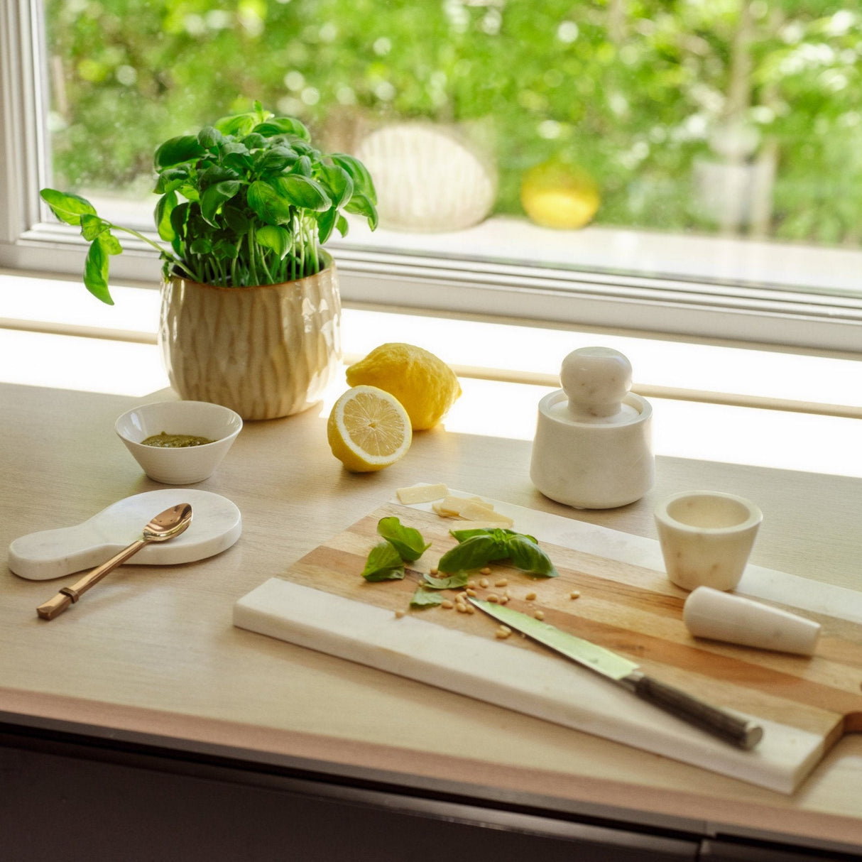 White Marble mortteli ja survin