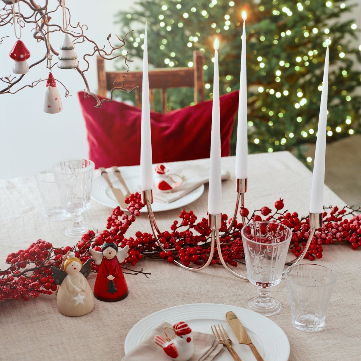 Wilson Gold kynttilänjalka 4 kynttilälle