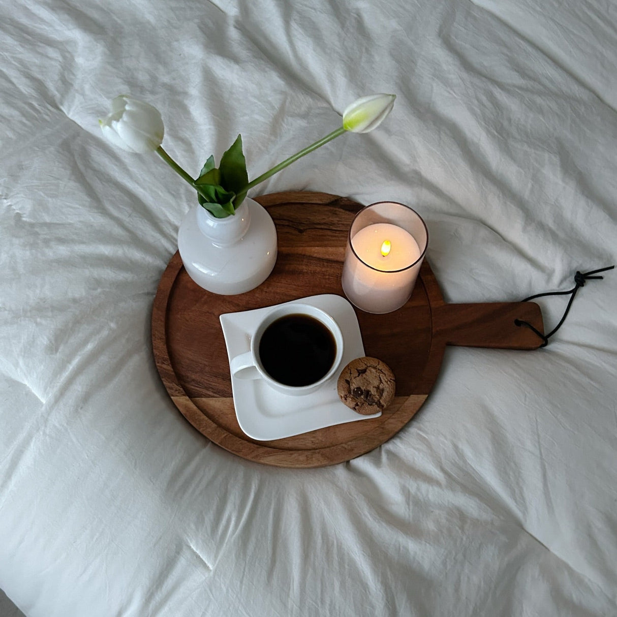 Vintage pyöreä tarjoilulautanen 30×40 cm