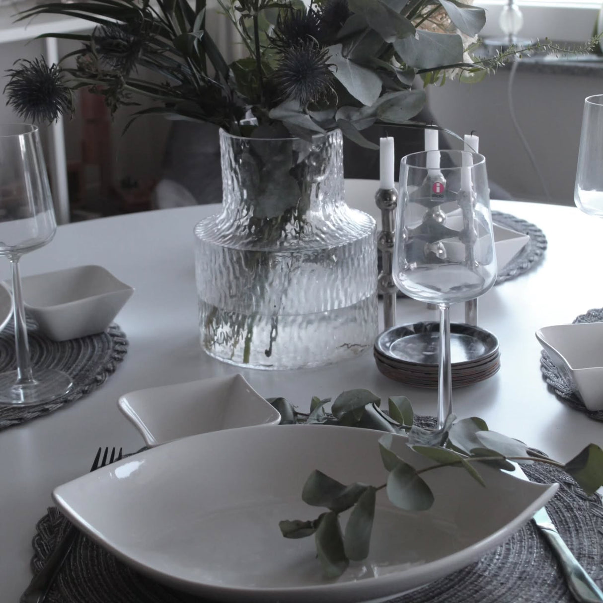 Vit Lilja ovaali 4 kpl