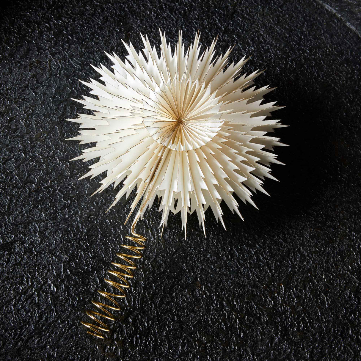 Stella White latvatähti