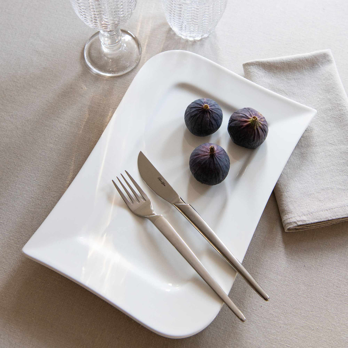 Vit Lila sushilautanen 2 kpl