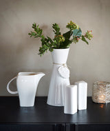 Vit Lilja vesi-/viinikarahvi